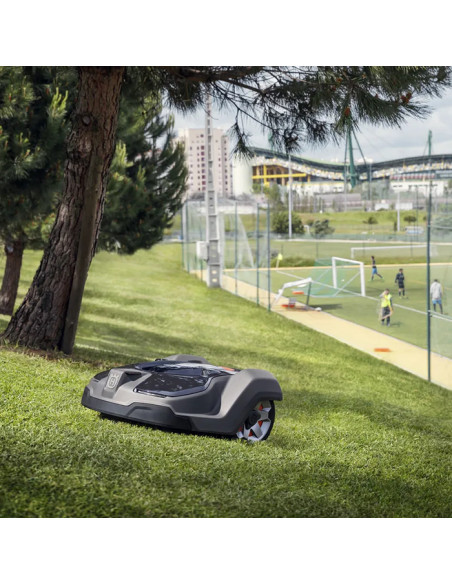 Косачка робот HUSQVARNA AUTOMOWER 450X, 5000 кв.м., 18V, 10 Ah, 270 мин., 24 см