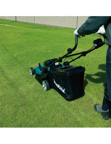 Акумулаторна косачка MAKITA DLM431Z