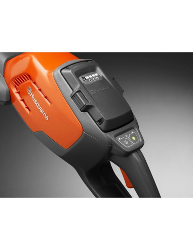 Акумулаторен храсторез HUSQVARNA 136LiHD45