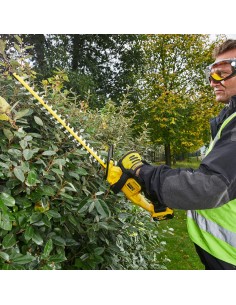 Акумулаторен храсторез DeWALT DCM563PB SOLO, 18V, 55 см., 2800 об/мин 2