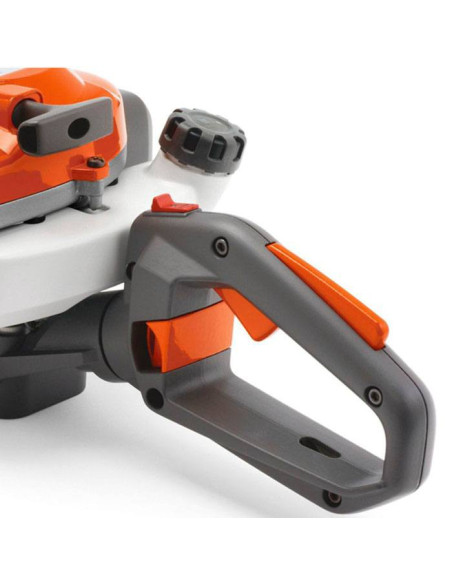 Бензинов храсторез HUSQVARNA 122HD60