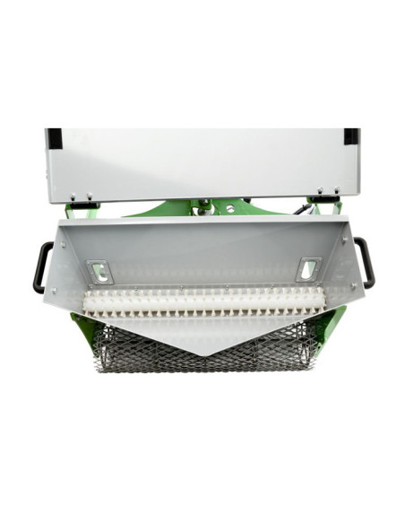 Акумулаторна сеялка OTHMERDING Lawn-Seeder, 1500 кв.м, 72 см, 30 л