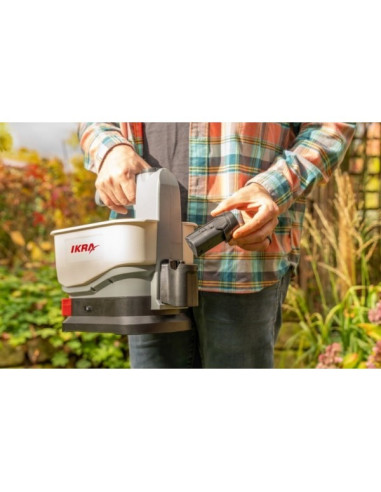 Акумулаторна сеялка IKRA IAST 12 Set, 12V, 2.5 Ah, 5 м, 4.5 л