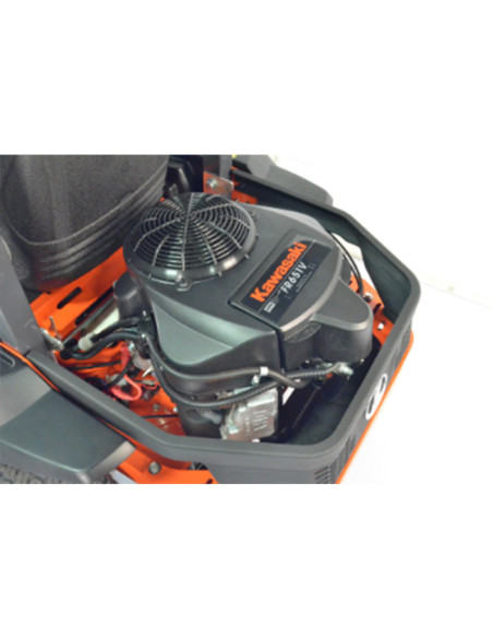 Професионална косачка KUBOTA Z122R