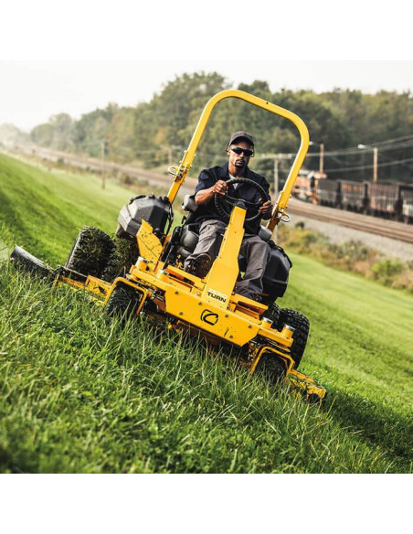 Професионална косачка CUB CADET Z9 183ID