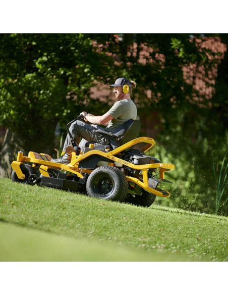 Професионална косачка CUB CADET XZ5 L107