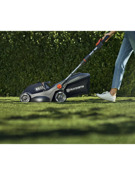 Акумулаторна косачка за трева HUSQVARNA ASPIRE LC34-P4A Set, 18V, 4 Ah, 3000 об/мин., 34 см., 30 л