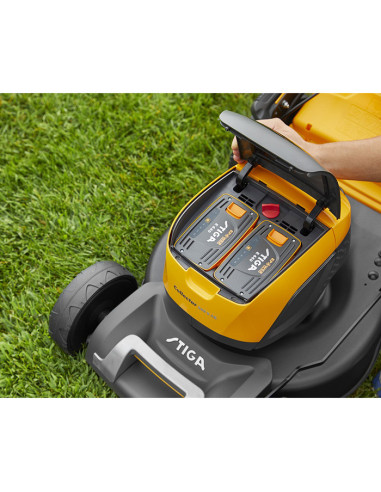 Акумулаторна косачка за трева - самоходна STIGA Collector 548e S Kit, 48V, 1500W, 2x4 Ah, 46 см., 60 л