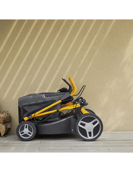Акумулаторна косачка за трева - самоходна STIGA Collector 548e S Kit, 48V, 1500W, 2x4 Ah, 46 см., 60 л