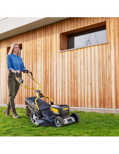 Акумулаторна косачка за трева - самоходна STIGA Combi 753e V Kit, 48V, 1500W, 2x7.5 Ah, 51 см., 60 л