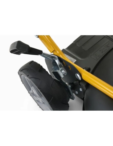 Акумулаторна косачка за трева STIGA Multiclip 547 AE Kit, 48V, 1300W, 4 Ah, 45 см
