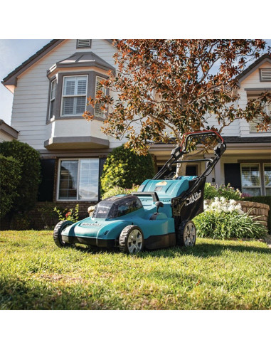 Акумулаторна косачка за трева - самоходна MAKITA DLM539Z SOLO, 36V, 53 см., 70 л