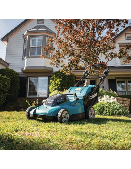 Акумулаторна косачка за трева - самоходна MAKITA DLM539Z SOLO, 36V, 53 см., 70 л