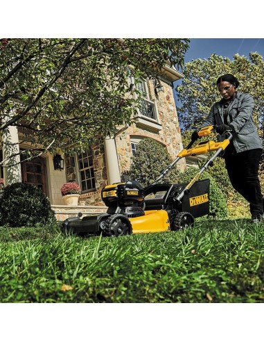 Акумулаторна косачка за трева - самоходна DeWALT DCMWSP564N-XJ SOLO, 2x18V, 53 см., 55 л