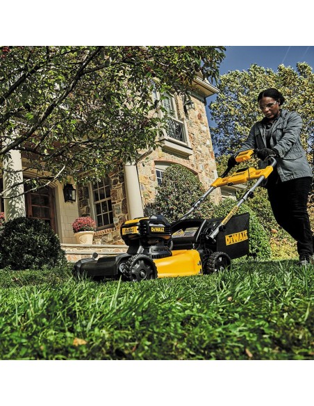 Акумулаторна косачка за трева - самоходна DeWALT DCMWSP564N-XJ SOLO, 2x18V, 53 см., 55 л