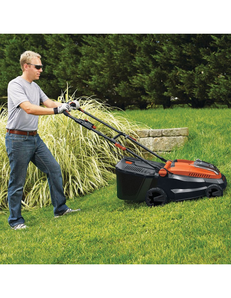 Акумулаторна косачка за трева BLACK+DECKER CLM3820L1-QW Set, 36V, 2 Ah, 38 см., 35 л
