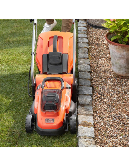 Акумулаторна косачка за трева BLACK+DECKER BCMW3318N-XJ SOLO, 2x18V, 33 см., 35 л