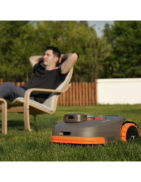 Косачка робот SEGWAY NAVIMOW H3000E-VF 4G, 45%, 21.6V, 10.4 Ah, 3000 кв.м., 21 см