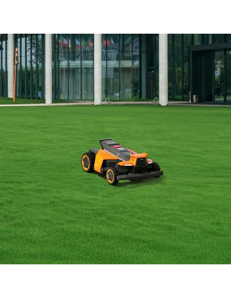 Косачка робот SEGWAY NAVIMOW Terranox CM240M1, 84%, 25 Ah, 26000 кв.м., 43 см