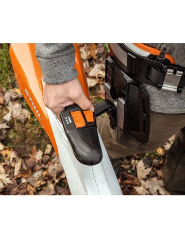 Акумулаторна духалка за листа STIHL BGA 200 SOLO, 36V, 301 км/ч