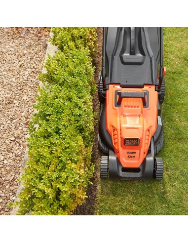 Електрическа косачка за трева BLACK+DECKER BEMW481BH-QS, 1800W, 42 см., 50 л