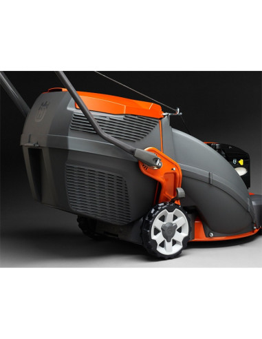 Бензинова самоходна косачка HUSQVARNA LC 353V