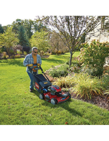 Бензинова самоходна косачка TORO 20960
