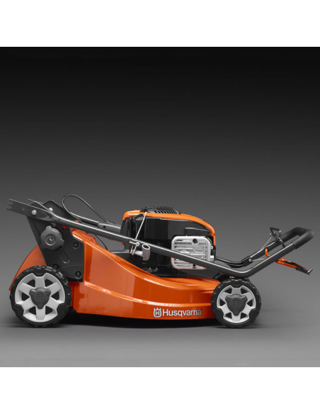 Бензинова косачка HUSQVARNA LC 247