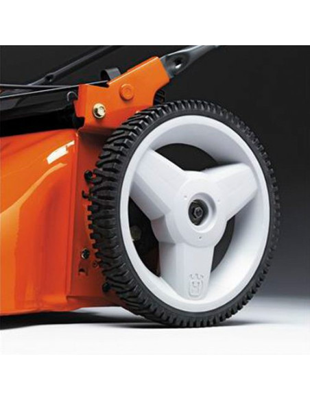Бензинова косачка HUSQVARNA LC 153
