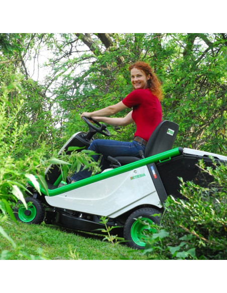 Професионална тракторна косачка ETESIA BAHIA MBHE2
