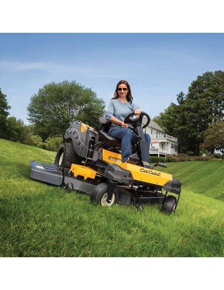 Тракторна косачка CUB CADET XZ3 122