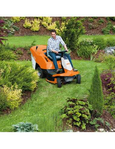 Тракторна косачка STIHL RT 4082