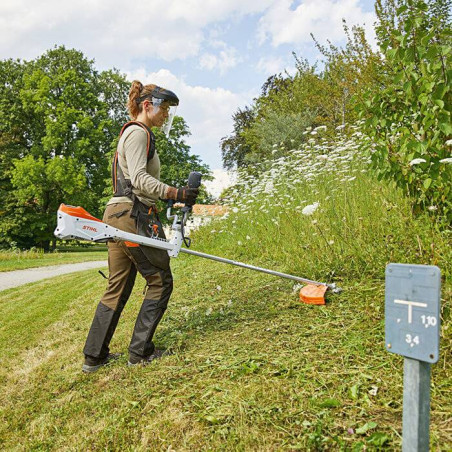 Акумулаторна коса за трева STIHL FSA 130 SOLO, 36V, 26 см., 4.4 кг