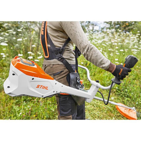 Акумулаторна коса за трева STIHL FSA 130 SOLO, 36V, 26 см., 4.4 кг