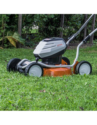 Акумулаторна самоходна косачка STIHL RMA 2 RP