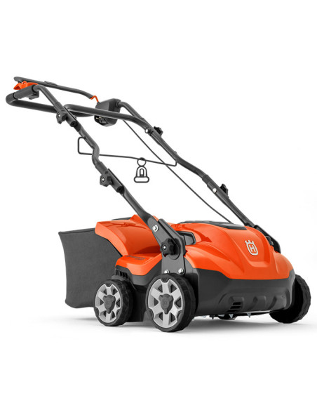 Електрически аератор HUSQVARNA S 138C, 1600W, 38 см, 45 л