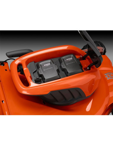 Акумулаторна самоходна косачка HUSQVARNA LC353iVX