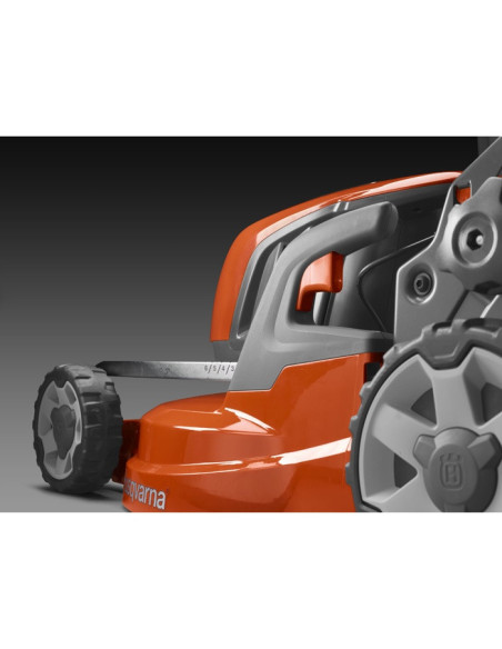 Акумулаторна самоходна косачка HUSQVARNA LC347iVX