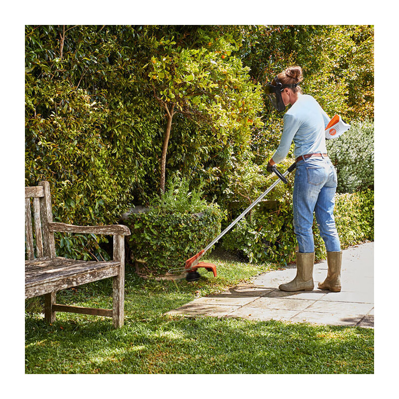 Акумулаторен тример за трева STIHL FSA 60 R SOLO