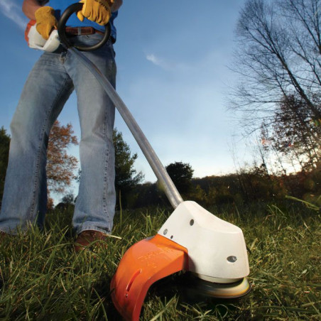 Акумулаторен тример за трева STIHL FSA 60 R SOLO